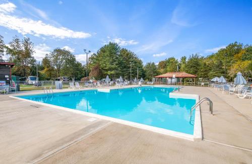 Accord Other | Rondout Valley Camping Resort Deluxe Park Model 11