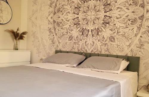 Al Mamsha El Seyahi Apartment | RoofHurghada