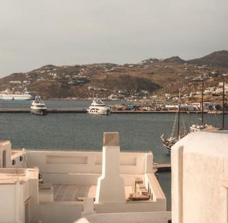 Mykonos Villa | Roofs Of Chora