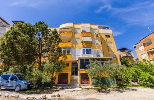 Golem Apartment | Rooftop Apartment with Private Pool