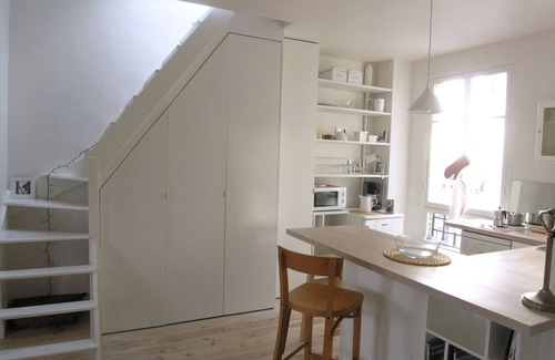 Enfants-Rouges Apartment | Rooftop Apt Terrace Trendy Haut Marais district central Paris 3 rd