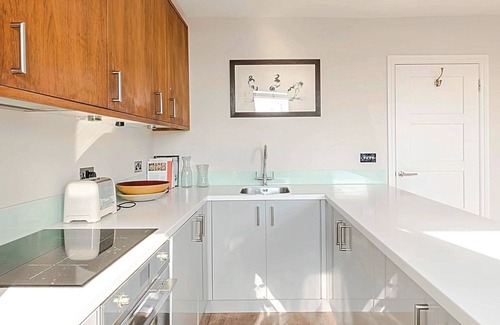 Westbourne Apartment | Rooftop eyrie in heart of vibrant Notting Hill
