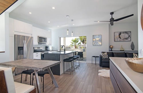 Bay Park House | Rooftop Hot Tub with Ocean Views, New House!