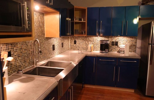 Anderson Apartment | Rooftop Loft 3-bedroom DT Anderson