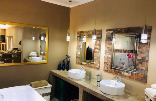 Richards Bay Bed & Breakfast | Rooibos Retreat