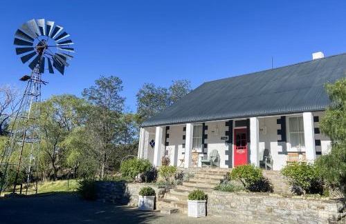 Karoo Hoogland Cabin | Rooikloof Guest Farm