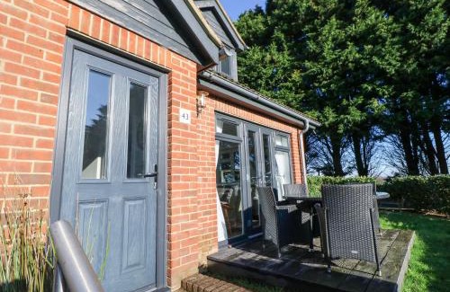 Rookley House | Rookley Lake Cottage