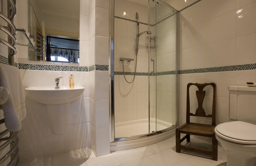 Stockcross Bed & Breakfast | Rookwood Farmhouse