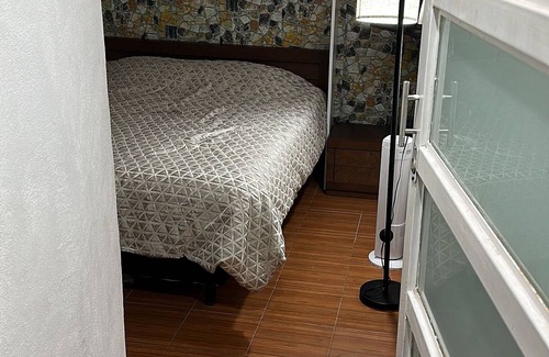 Pachuca House | Room "1" Private bathroom, silver z fence