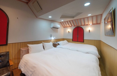 Narita Hotel | Room 103/Narita Chiba