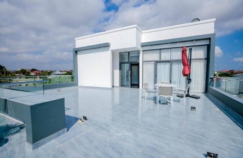 North Legon Apartment | Room 103 - Uphills Court