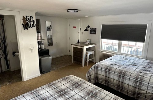 Schroon Lake Hotel | Room 105 two queen beds