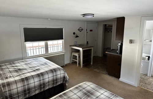 Schroon Lake Hotel | Room 106 two queen beds