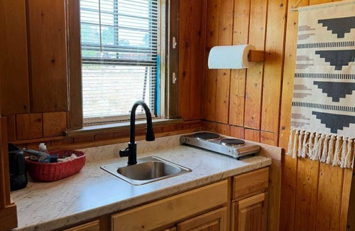 Eagle Nest Cabin | Room 2: Gold Pan Nest -15 Minutes to Red River/Angel Fire