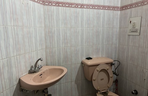 Amritsar Apartment | Room 2 - Home Away From Home
