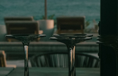 Isla Navidad Apartment | ROOM 2- Spacious Ocean Front Condo for 6 People