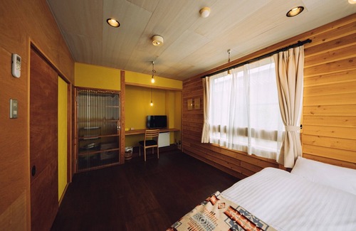 Mikawamachi Hotel | Room 204 Triple Room Free parking available/Arao Kumamoto