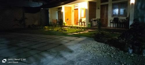 Kuta House | Room 212