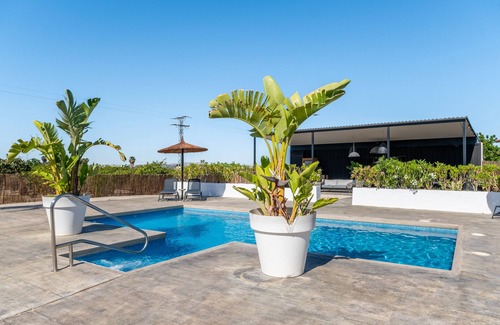 Formentera de Segura Apartment | Room '3' with Mountain View, Wi-Fi and Air Conditioning