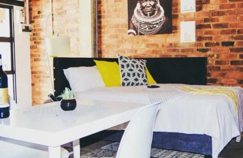 Downtown Johannesburg Hotel | Room 339 craft Maboneng