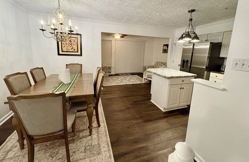 Elkton House | Room #4 in Elkton, MD – Easy Access to I-95