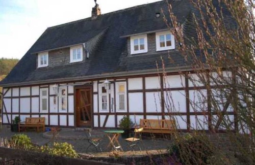 Lichtenfels Apartment | Room 5 - House by the forest