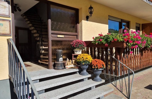 Udersdorf Apartment | Room 6, 2-pers. shower/wc - Gasthaus Paula