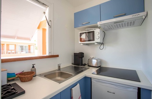 Saint-Francois Hotel | Room 6 "Le Palmier Fortunei"