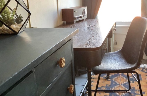 Woodstock Apartment | Room 7- Twin Gables of Woodstock