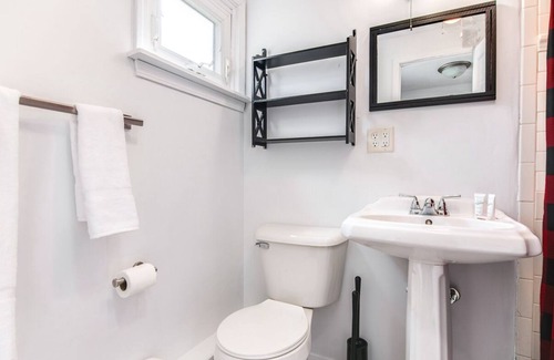 Balsam Lake Apartment | Room 9 Boutique Hotel Balsam Lake, WI