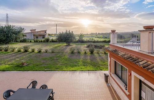 Syracuse Apartment | Room 'Al Palmento - Mille E Una Notte R11' with Shared Pool, Wi-Fi and Air Conditioning