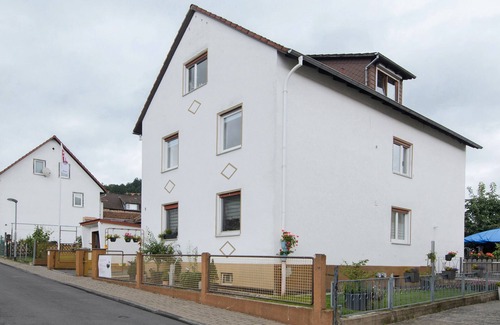 Grebendorf Apartment | Room 'Apartment Storchenblick' with Mountain View and Wi-Fi