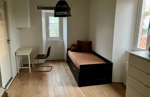 Sare Bed & Breakfast | Room at the foot of the Rhune