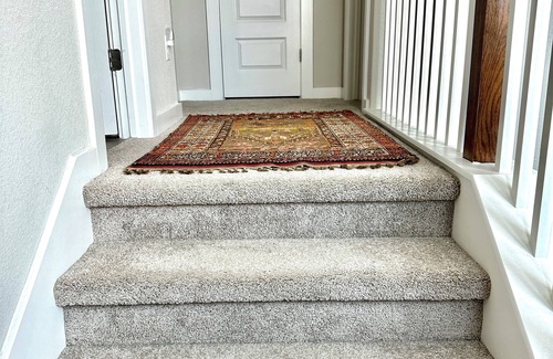 Elgin House | Room Available