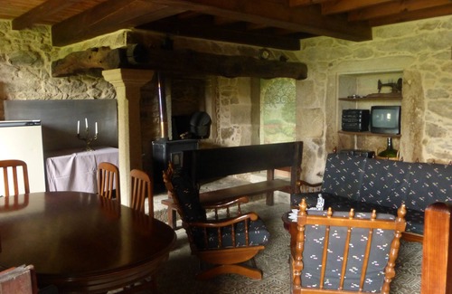 Orazo Bed & Breakfast | ROOM B - IN A RURAL HOUSE