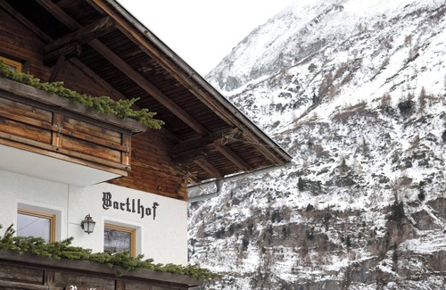 Val di Vizze Apartment | Room 'Bartlhof Pletzenspitz' with Mountain View, Shared Terrace and Wi-Fi