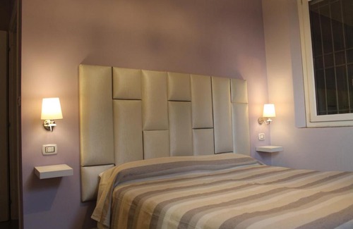 San Faustino-Madonnina-Quattroville House | Room & Breakfast A casa di Emma