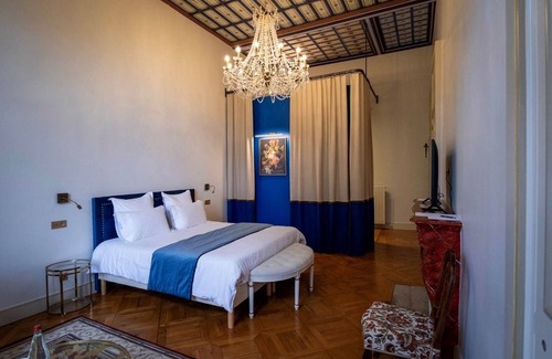 Filliere House | Room Comte Eugène