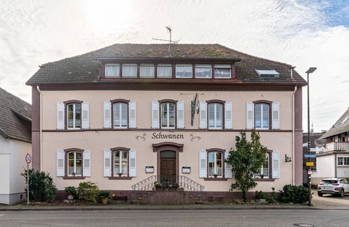 Oberkirch Apartment | Room 'Doppelzimmer 9' with Shared Terrace
