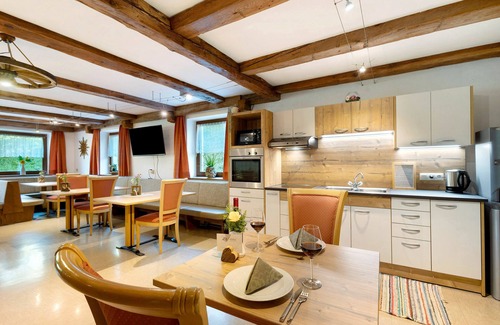 Valle Aurina Apartment | Room 'Ederhof 3' with Mountain View, Shared Terrace and Wi-Fi