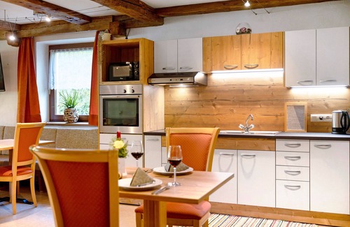 Valle Aurina Apartment | Room 'Ederhof 3' with Mountain View, Shared Terrace and Wi-Fi