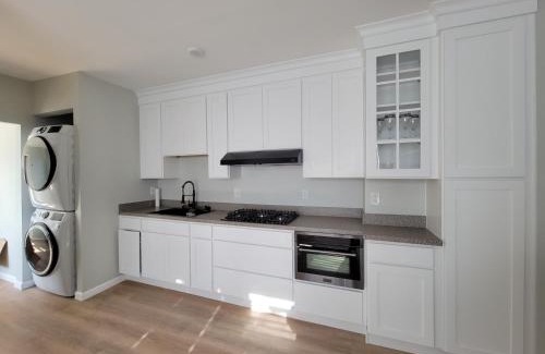 Hartford House | Room for rent with own bathroom