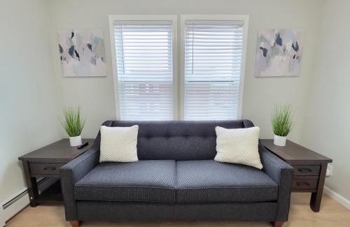 Hartford House | Room for rent with own bathroom