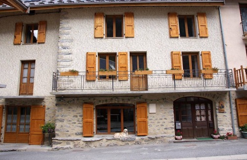 Villar-d'Arene House | Room for two in a house of the XVII century - N°2 Chez Jean Pierre