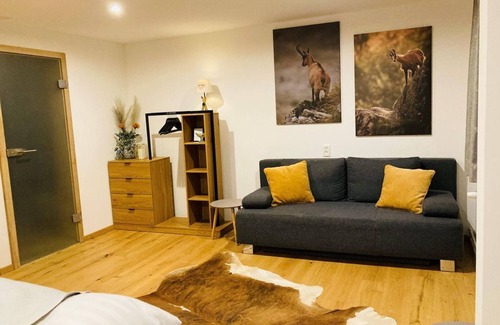Woerth Bed & Breakfast | Room Gämse with breakfast - Standlgut