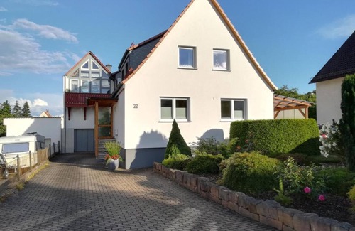 Angersbach Apartment | Room 'Gästezimmer 1 Mit Bad' with Shared Terrace, Wi-Fi and Air Conditioning