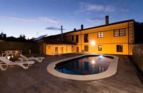 Ferreras de Abajo Apartment | Room 'Habitacion 2' with Shared Pool, Shared Terrace and Wi-Fi