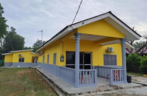Sungai Besar House | Room/Homestay NazaDja