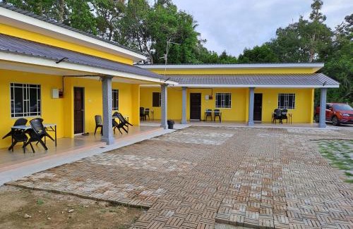 Sungai Besar House | Room/Homestay NazaDja