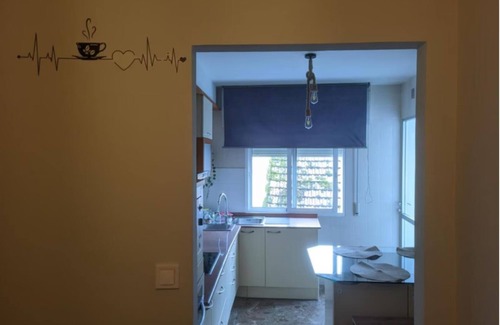 Dean Pequeno House | Room-homestay With Private Bathroom